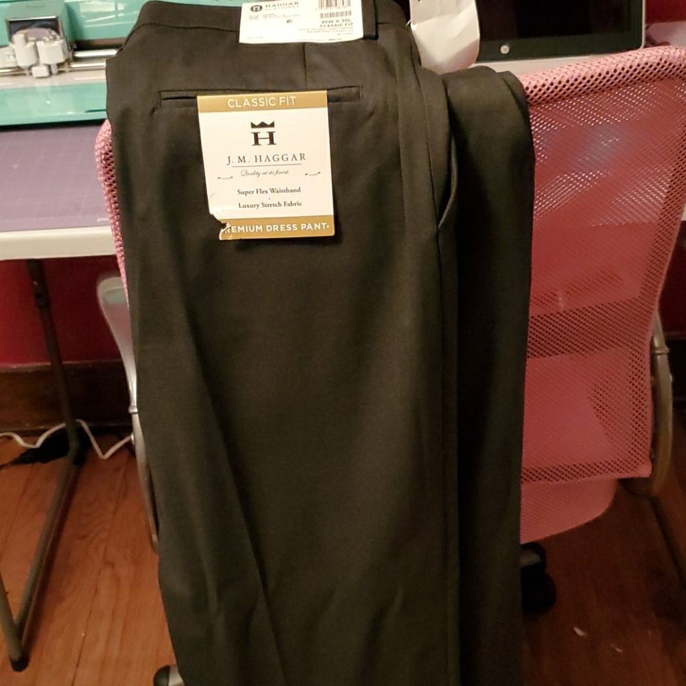 Men's size 40x30 dress pants